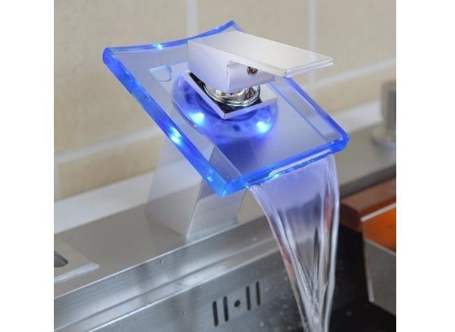 Grifería LED