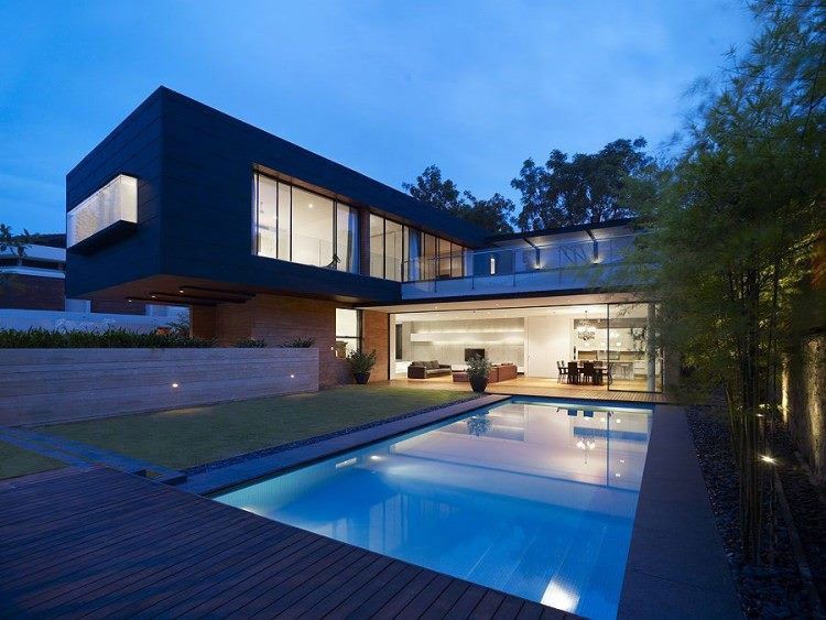 Casa con jardín