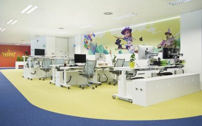 Muntatge de mobles d’oficina per a King Games Studio