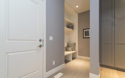 ¿Qué material es mejor para puertas interiores?