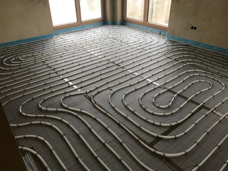 Tuberías suelo radiante